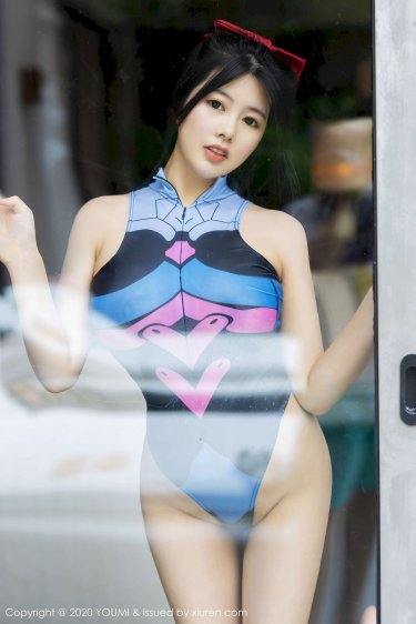 我解开了岳的乳第一个女人